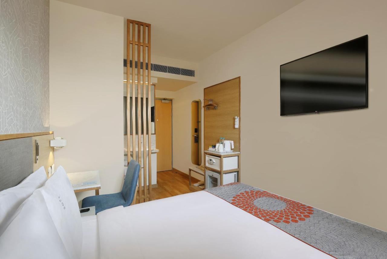 Holiday Inn Express Hyderabad Hitec City By Ihg Exterior photo
